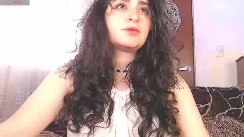 Snapshot of marceline_uu chatting on October 8, 6:16 pm M A R C I online show from October 8, 6:16 pm