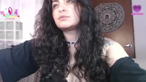 Snapshot of marceline_uu chatting on October 16, 5:25 pm M A R C I online show from October 16, 5:25 pm
