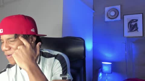 Snapshot of marcelo_dosantos77 chatting on January 4, 10:45 pm MARCELO online show from January 4, 10:45 pm