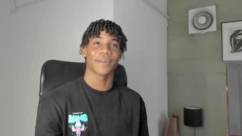 Snapshot of marcelo_dosantos77 chatting on January 5, 9:03 pm MARCELO online show from January 5, 9:03 pm