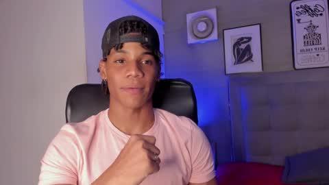 Snapshot of marcelo_dosantos77 chatting on January 18, 3:53 am MARCELO online show from January 18, 3:53 am