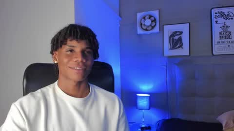 Snapshot of marcelo_dosantos77 chatting on January 29, 6:54 am MARCELO online show from January 29, 6:54 am