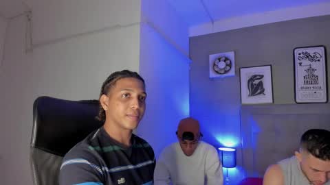 Snapshot of marcelo_dosantos77 chatting on February 8, 6:54 am MARCELO online show from February 8, 6:54 am