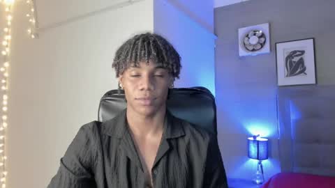 Snapshot of marcelo_dosantos77 chatting on March 1, 3:10 am MARCELO online show from March 1, 3:10 am