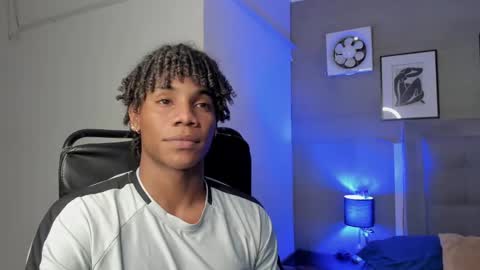 Snapshot of marcelo_dosantos77 chatting on March 11, 12:44 am MARCELO online show from March 11, 12:44 am