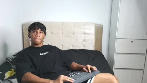 Snapshot of marcelo_dosantos77 chatting on September 30, 2:00 pm MARCELO online show from September 30, 2:00 pm