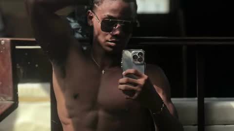 Snapshot of marcelo_dosantos77 chatting on October 19, 4:29 pm MARCELO online show from October 19, 4:29 pm