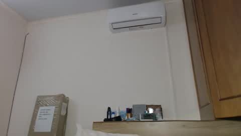 marcnashio online show from April 18, 3:21 am