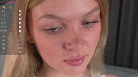 Sonya online show from June 25, 11:37 am
