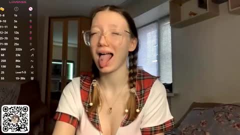 Alisa online show from December 5, 8:45 am