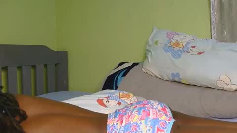 marclyne_cy online show from November 20, 8:41 pm