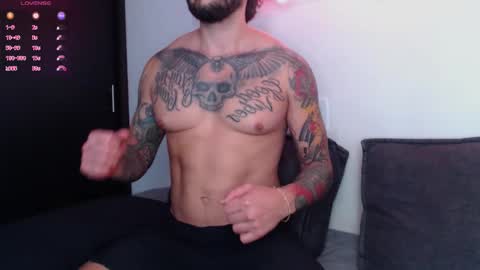 Snapshot of marco_allison43 chatting on October 12, 7:02 pm marco_allison43 online show from October 12, 7:02 pm