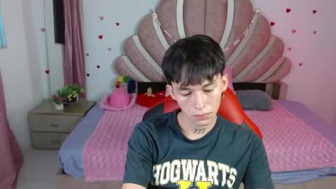 Marco  online show from April 1, 6:16 pm