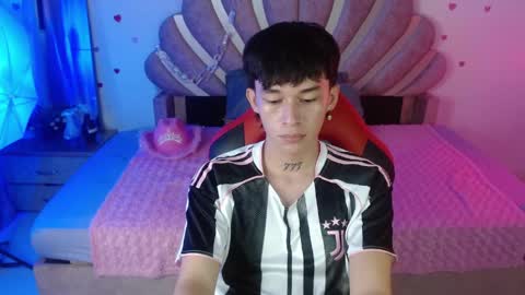 Marco  online show from April 6, 6:31 pm