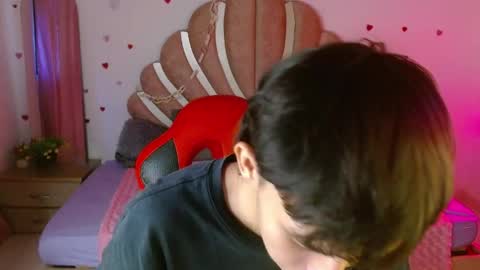 Marco  online show from April 12, 6:24 pm