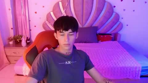 Marco  online show from April 16, 9:39 pm