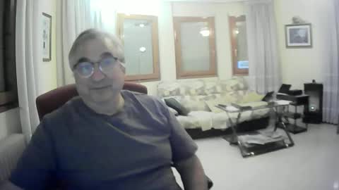 Snapshot of marcos260526 chatting on January 18, 12:58 am marcos260526 online show from January 18, 12:58 am