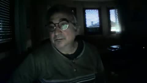 Snapshot of marcos260526 chatting on February 15, 3:20 pm marcos260526 online show from February 15, 3:20 pm