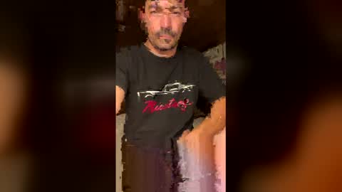 marcos995022 online show from April 21, 7:03 am