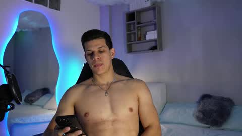 Marco Sullivan online show from February 27, 8:31 pm