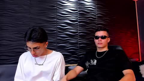 Snapshot of marcoyethan chatting on December 26, 9:11 am Marco and Ethan online show from December 26, 9:11 am