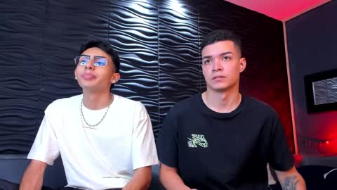 Snapshot of marcoyethan chatting on December 27, 8:35 am Marco and Ethan online show from December 27, 8:35 am