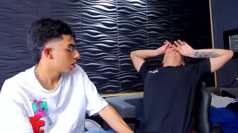 Snapshot of marcoyethan chatting on January 8, 9:21 am Marco and Ethan online show from January 8, 9:21 am