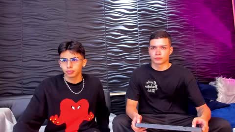 Snapshot of marcoyethan chatting on January 10, 3:29 am Marco and Ethan online show from January 10, 3:29 am