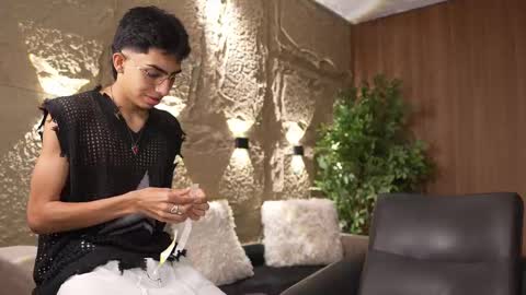 Snapshot of marcoyethan chatting on September 30, 3:55 am Marco and Ethan online show from September 30, 3:55 am