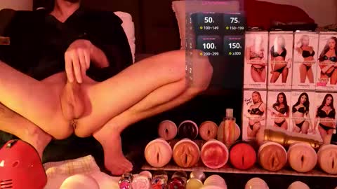 Snapshot of marcsx chatting on January 7, 9:50 pm Marc online show from January 7, 9:50 pm