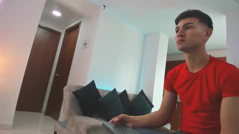 Snapshot of marcus_fire chatting on March 2, 2:10 pm marcus_fire online show from March 2, 2:10 pm