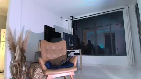 Snapshot of marcus_fire chatting on September 14, 8:57 am marcus_fire online show from September 14, 8:57 am