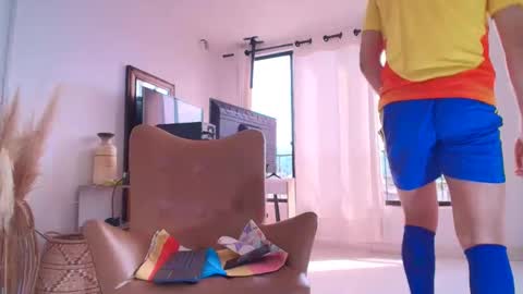 Snapshot of marcus_fire chatting on September 28, 2:00 pm marcus_fire online show from September 28, 2:00 pm