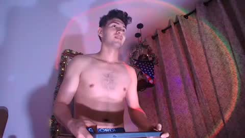 Snapshot of marcus_fire chatting on November 19, 6:46 am marcus_fire online show from November 19, 6:46 am