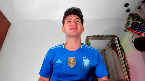 Snapshot of marcus_fire chatting on December 2, 5:57 am marcus_fire online show from December 2, 5:57 am