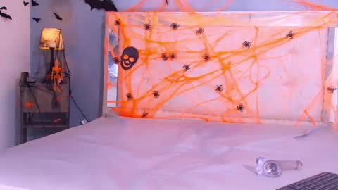 Snapshot of marcus_hans chatting on October 28, 6:54 pm marcus hans online show from October 28, 6:54 pm