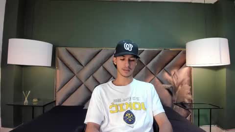 Snapshot of marcus_jeron chatting on September 29, 3:55 am marcus_jeron online show from September 29, 3:55 am