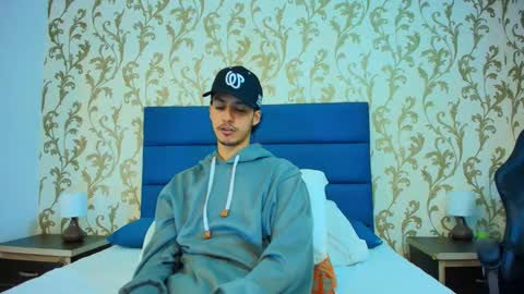 Snapshot of marcus_jeron chatting on November 2, 3:09 am marcus_jeron online show from November 2, 3:09 am