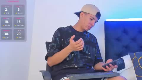 marcus_moreno online show from January 8, 1:19 am