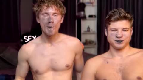 Snapshot of marcus_paradise chatting on October 23, 12:15 pm marcus_paradise online show from October 23, 12:15 pm