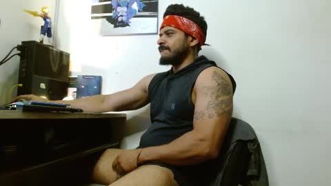 Snapshot of marcus_phoenix chatting on February 28, 5:04 am Marcus online show from February 28, 5:04 am