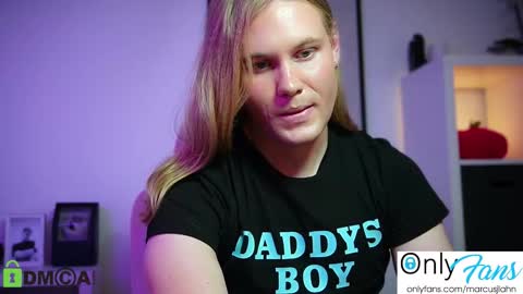 Snapshot of marcusjlahn chatting on October 24, 11:34 pm marcusjlahn online show from October 24, 11:34 pm