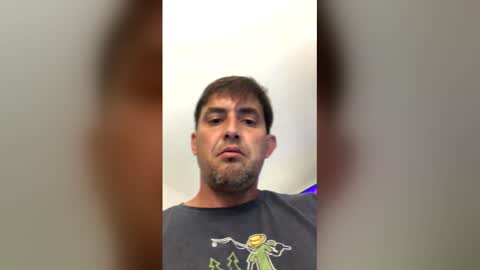 marcuslavy420 online show from April 19, 5:40 am