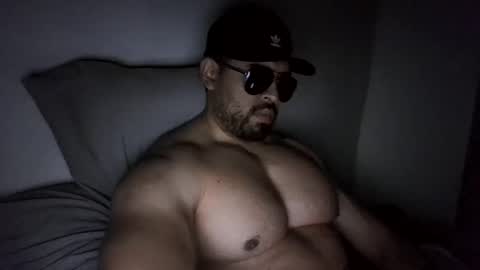 Snapshot of marcusthunk chatting on March 24, 3:00 am marcusthunk online show from March 24, 3:00 am