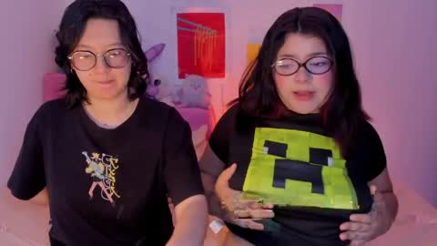 danna online show from April 18, 1:42 am