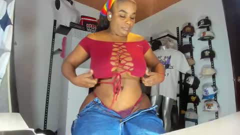 Mareia online show from March 7, 4:26 pm