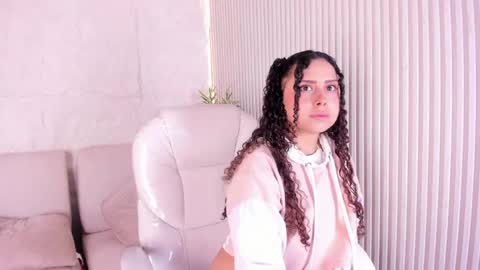 Snapshot of marelynsummer chatting on April 21, 11:38 am Marelyn online show from April 21, 11:38 am