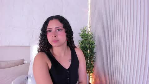 Snapshot of marelynsummer chatting on April 24, 11:34 am Marelyn online show from April 24, 11:34 am