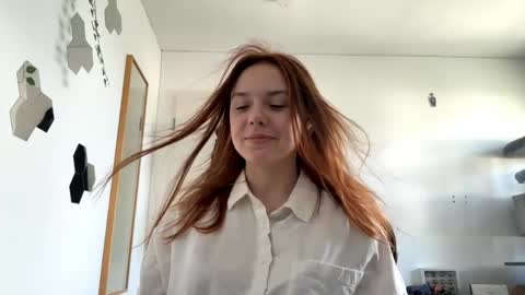 Snapshot of margaretasey chatting on June 3, 4:12 pm Margaret online show from June 3, 4:12 pm