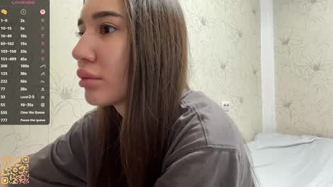 Emily online show from June 10, 2:12 am